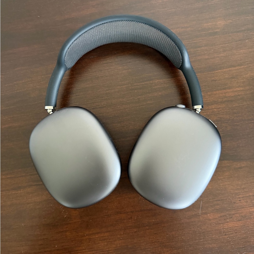 Apple AirPod Max - Picture 2 of 4